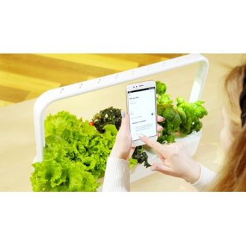 Click and Grow Smart Garden 9 Pro chytrý květináč + 9ks kapslí se semínky, bílý