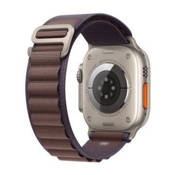 Apple Watch Ultra 2 49mm titanová s indigovým alpským tahem S